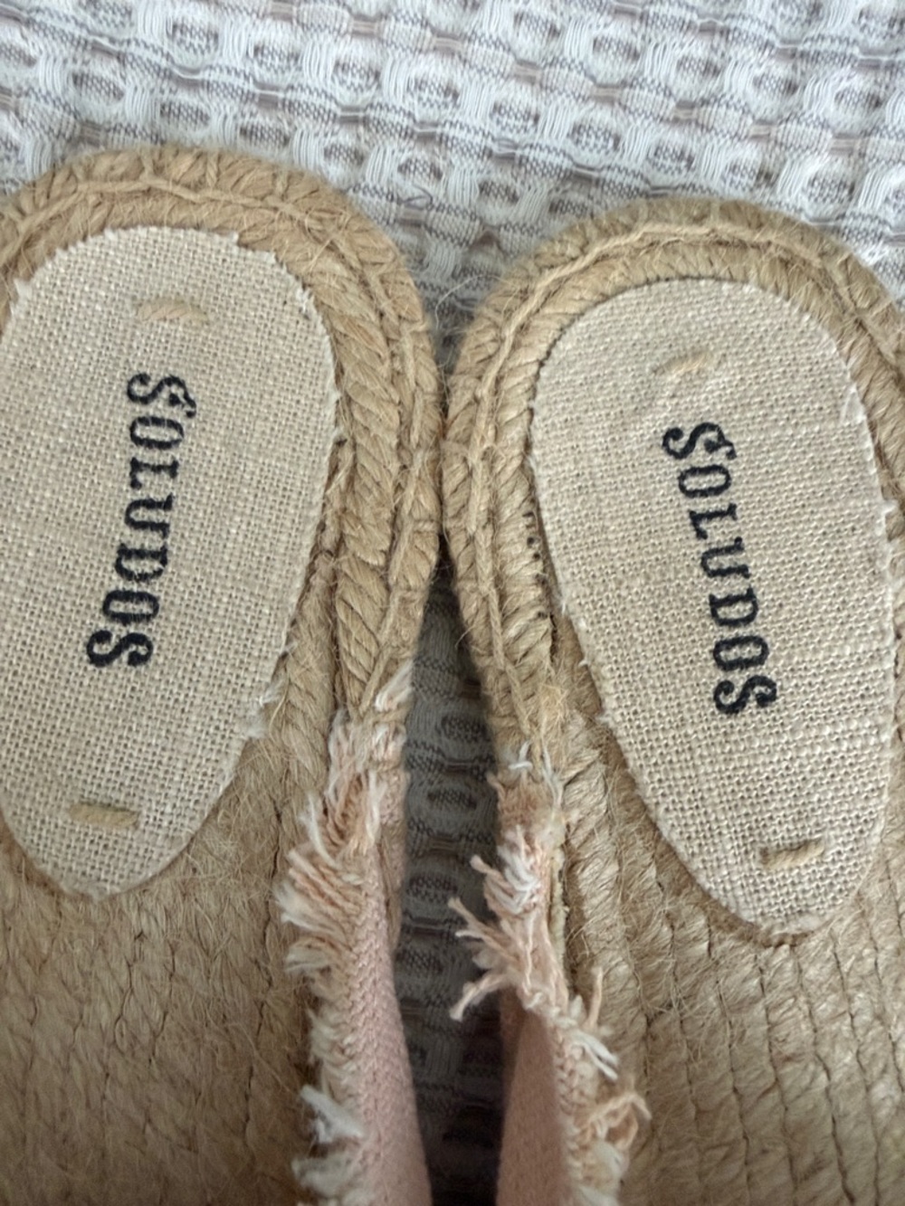 Soludos Peach Canvas Espadrille Slip-Ons with Cream Fringe tassels. Size 7 - Picture 2 of 5